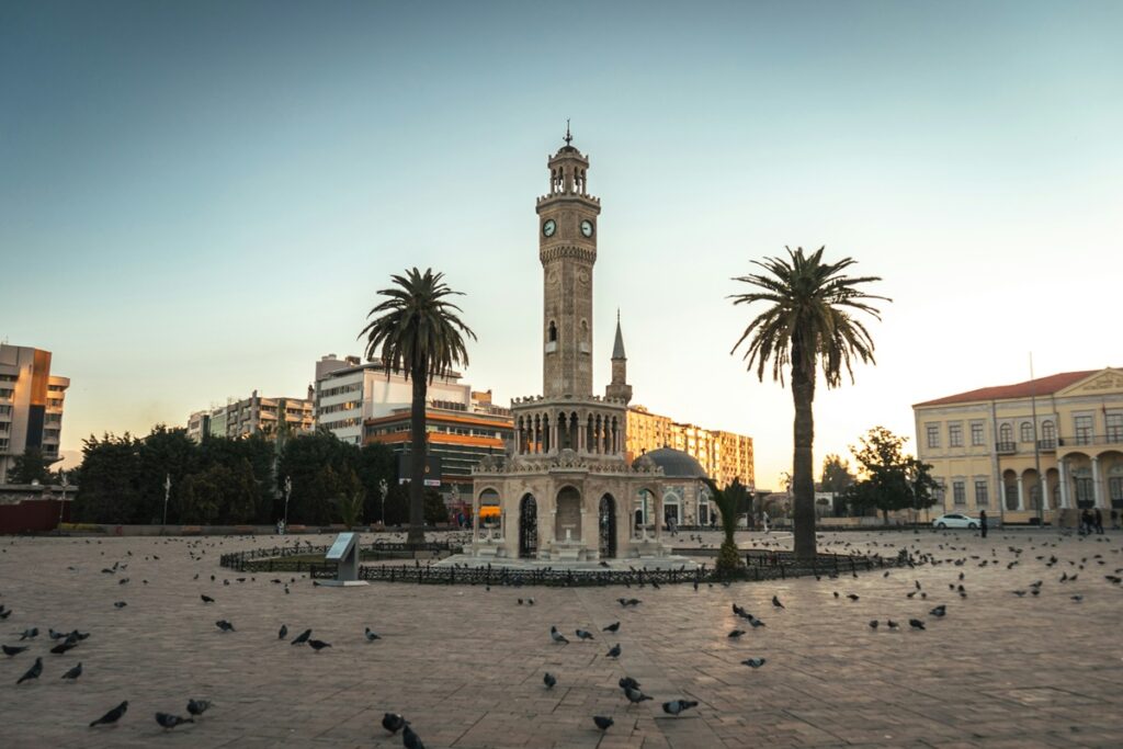 mehmet korkmaz 4T9AXWrh8q8 unsplash